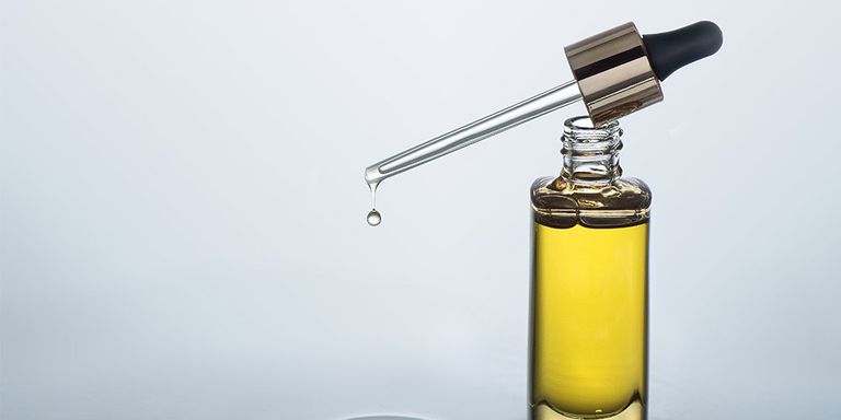 facial-oils-for-oily-skin-main-0-1515521521